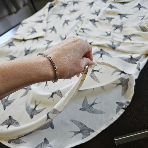 H&M Swallow Bird Women's Tunic top long sleeved crew neck size 10 - Picture 6 of 11